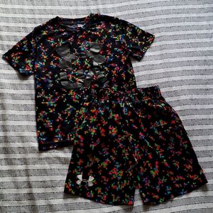 Under Armour multi-colored pixel matching set small